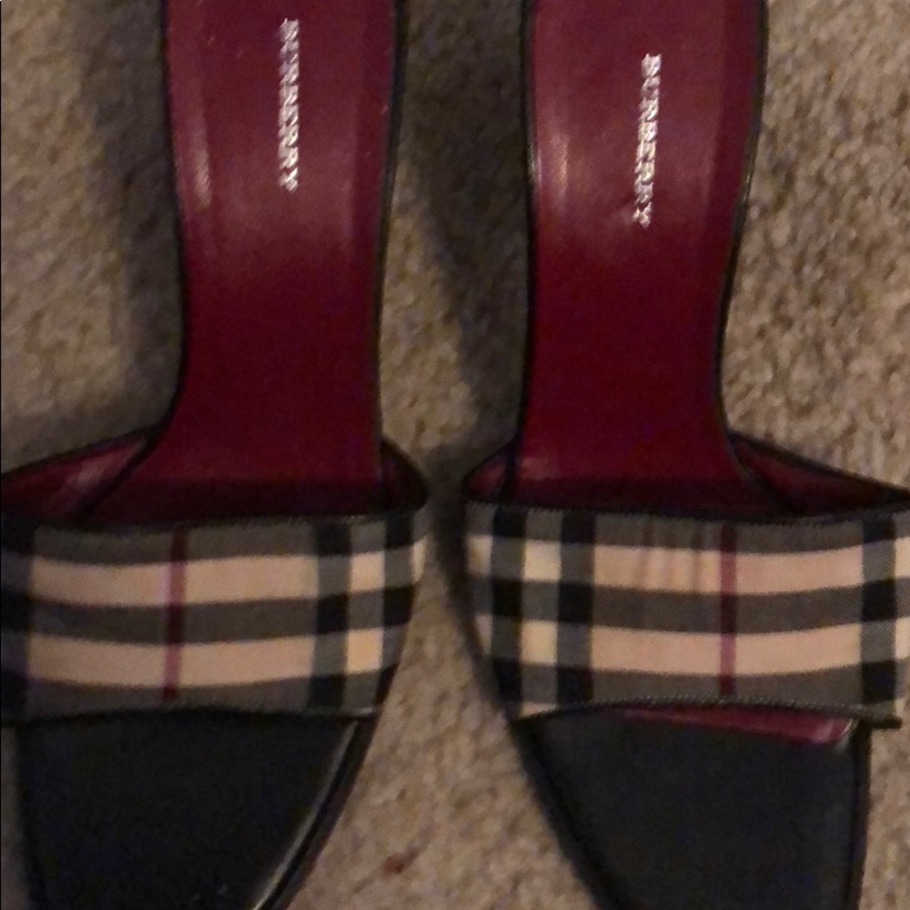 Burberry Authentic Shoes
